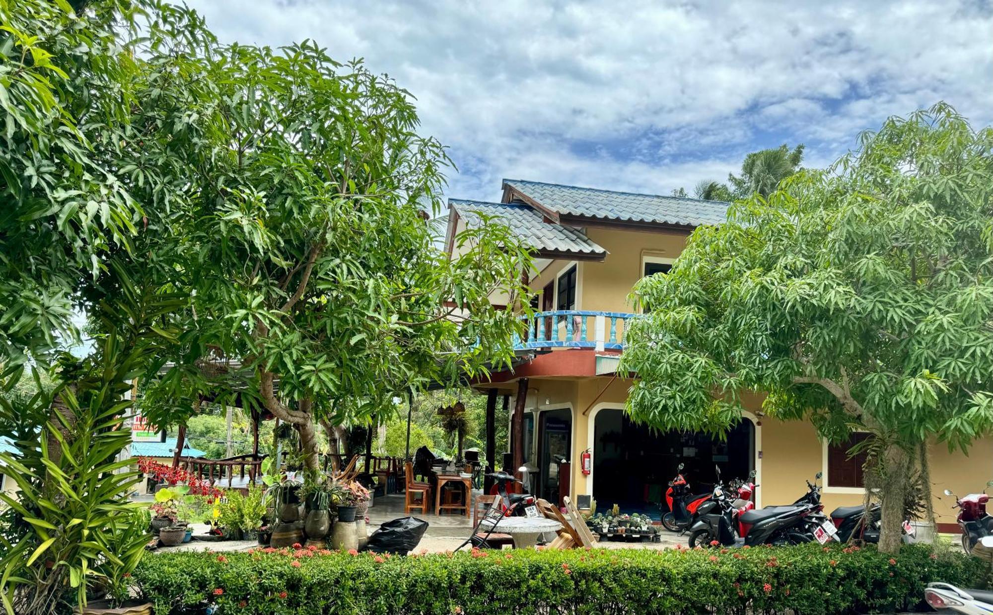 Hotel Baan Klong House à Baan Khai Extérieur photo