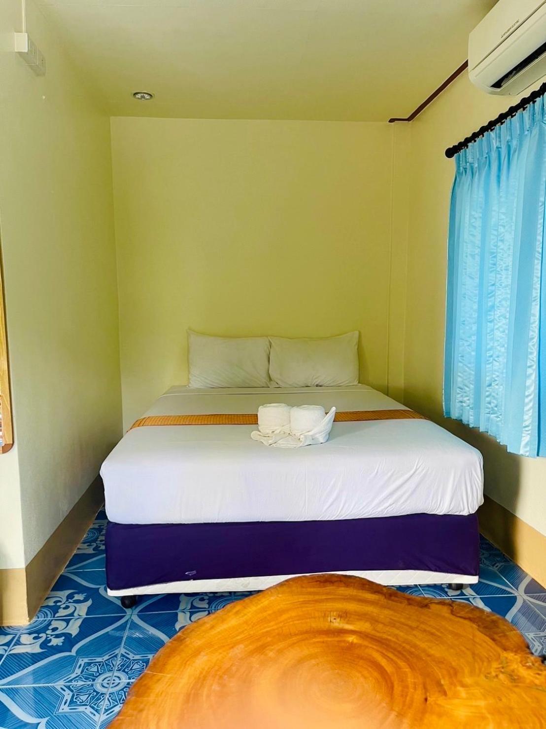 Hotel Baan Klong House à Baan Khai Extérieur photo